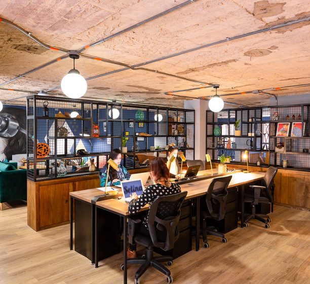 Crays World: Kaos Berlin Coworking Space