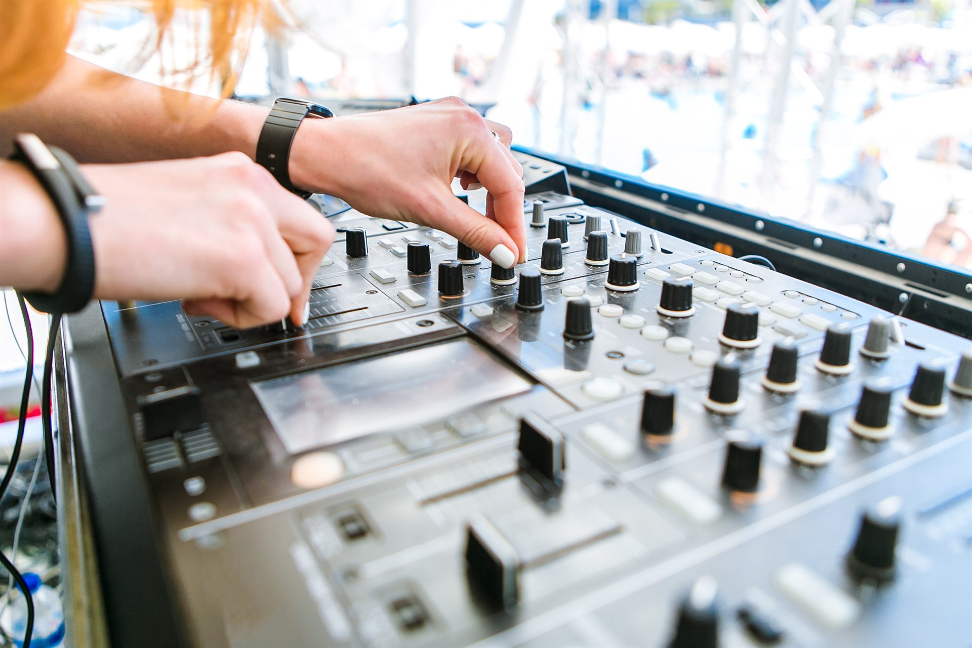 Nightlife music controls where guests can order, meet and pay locally